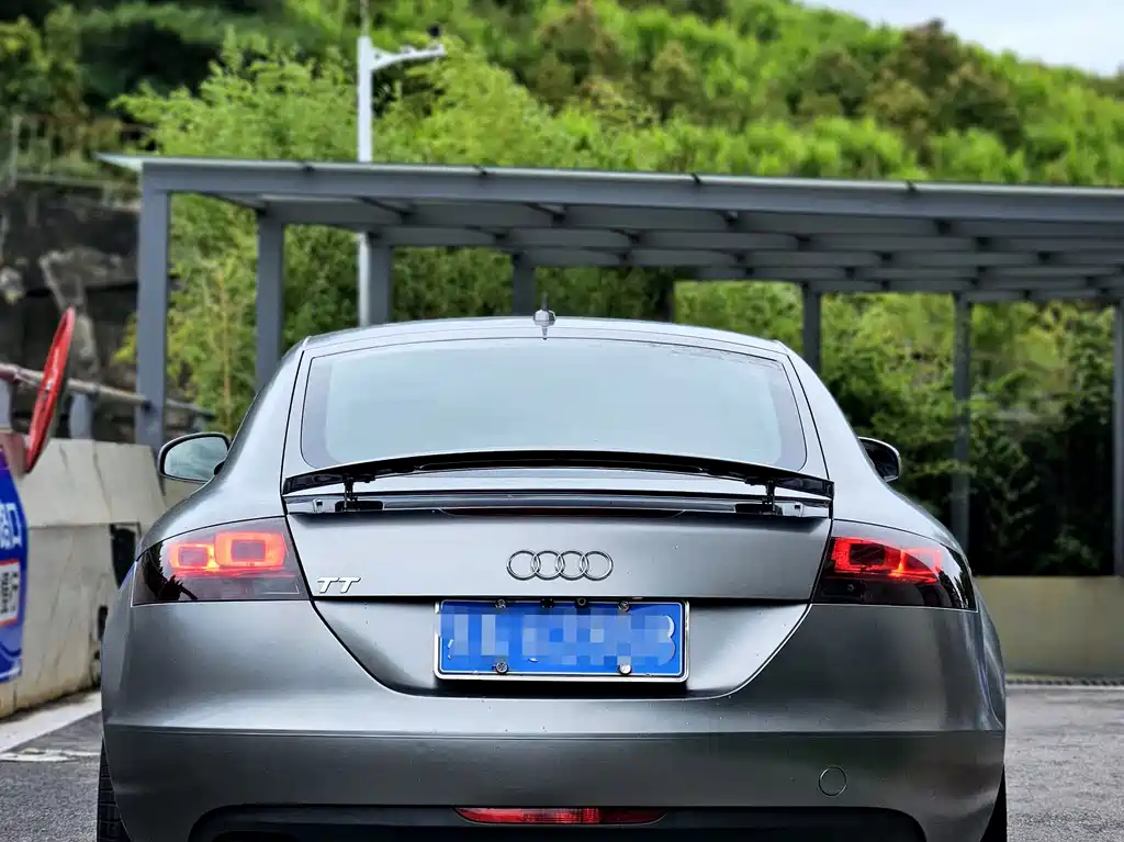 Audi TT — миниатюра 6
