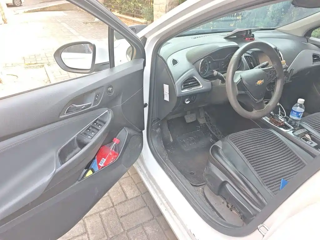 Chevrolet Cruze — миниатюра 13