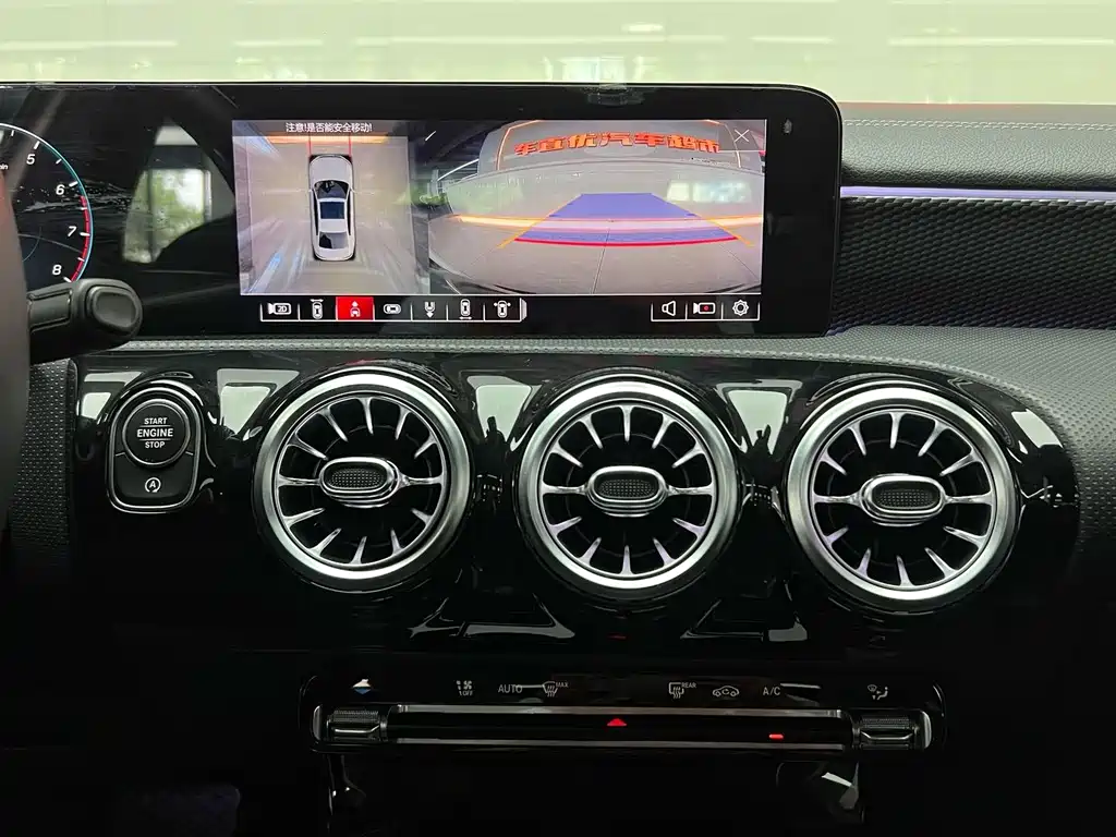 Mercedes-Benz A-Class — миниатюра 13