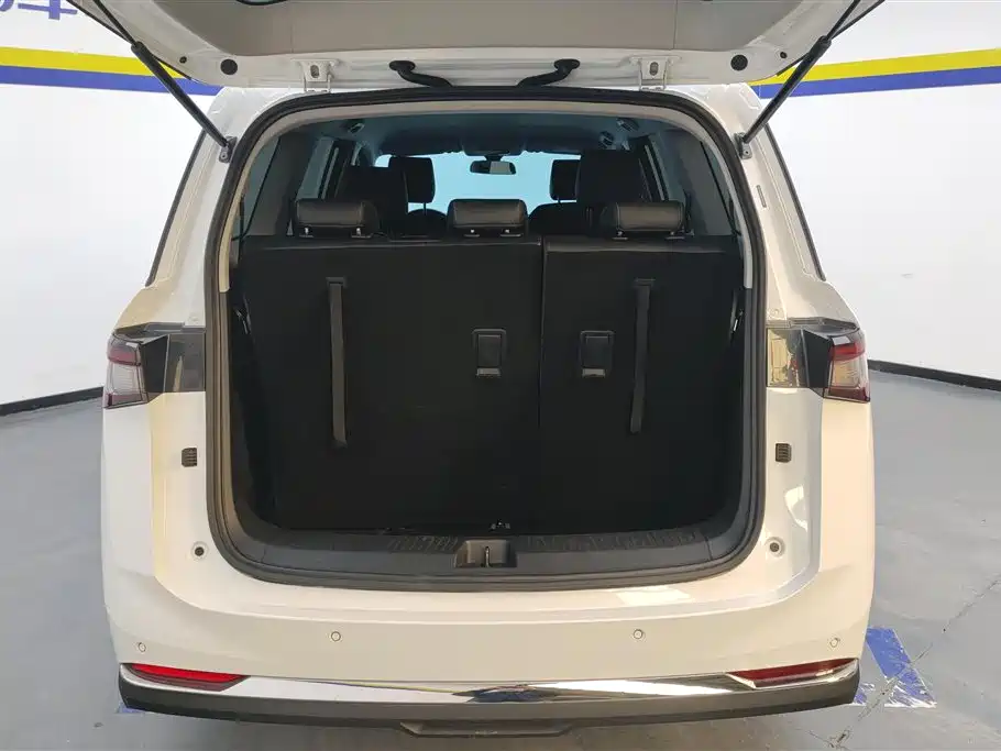 WULING WULING JIACHEN