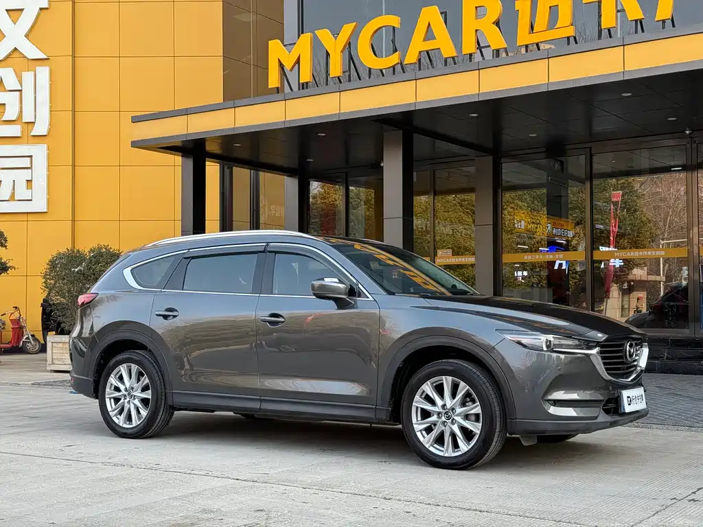 MAZDA CX 8