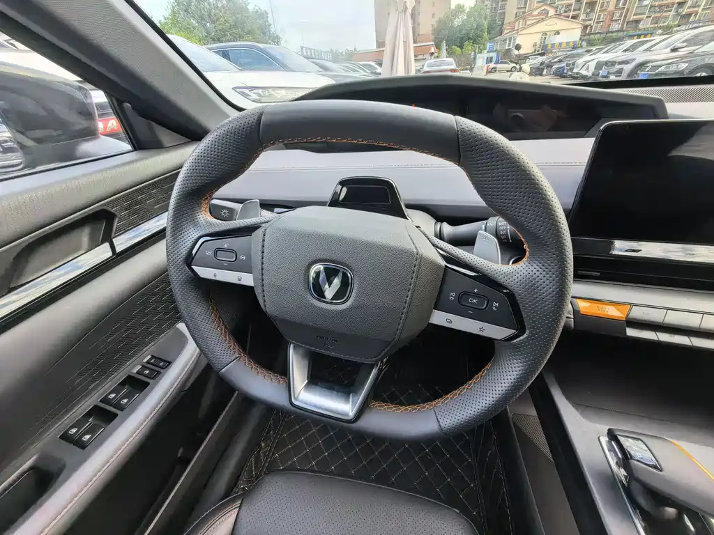 Changan UNI-V — миниатюра 13