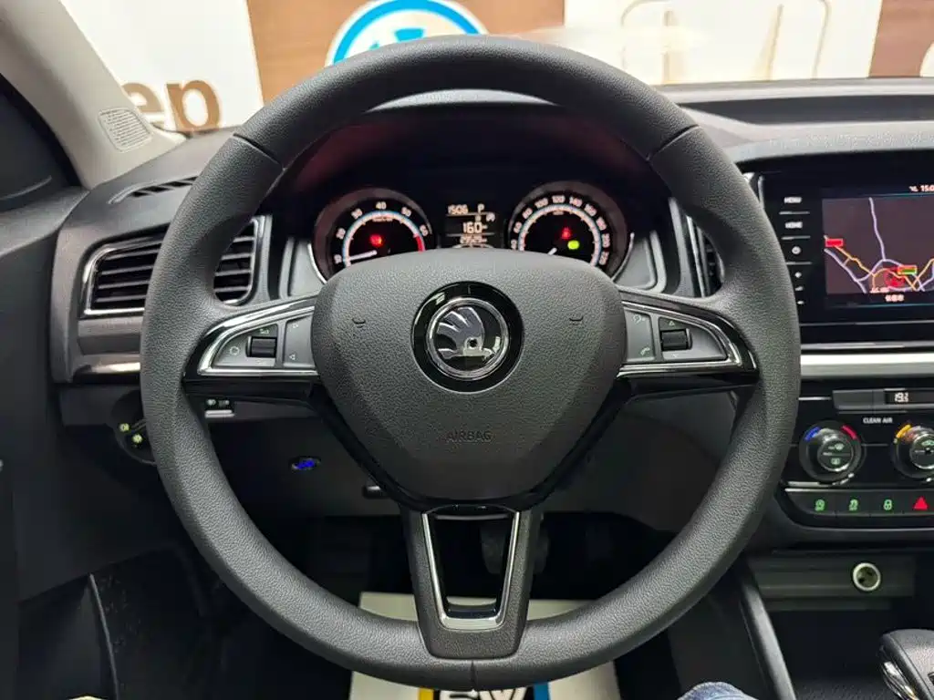 Skoda Kamiq — миниатюра 11