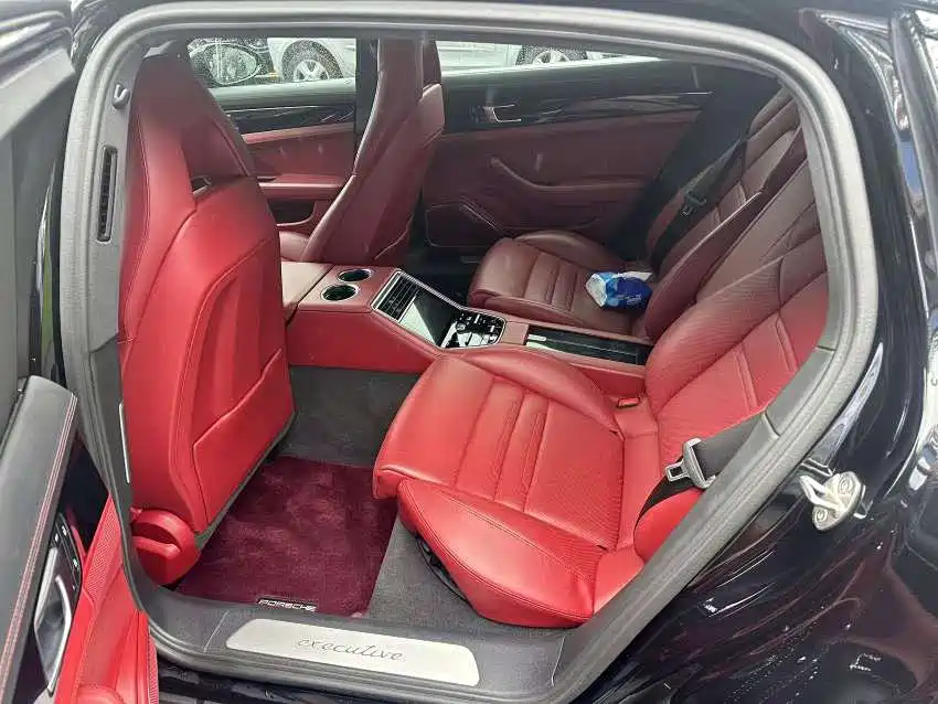 Porsche Panamera — миниатюра 4