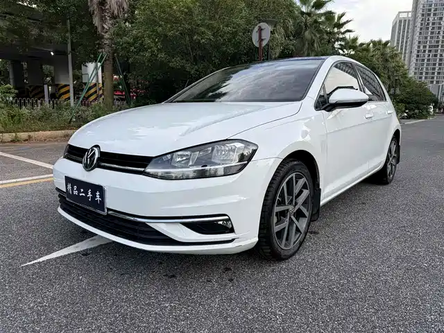 2020 Volkswagen Golf