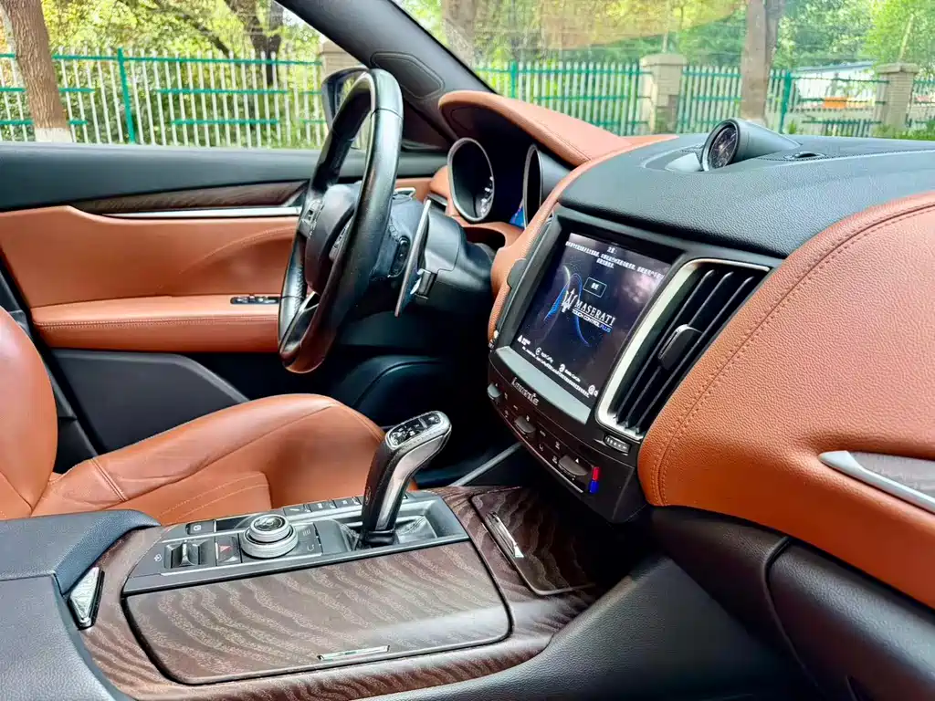 Maserati Levante 2019 3.0T Standard V