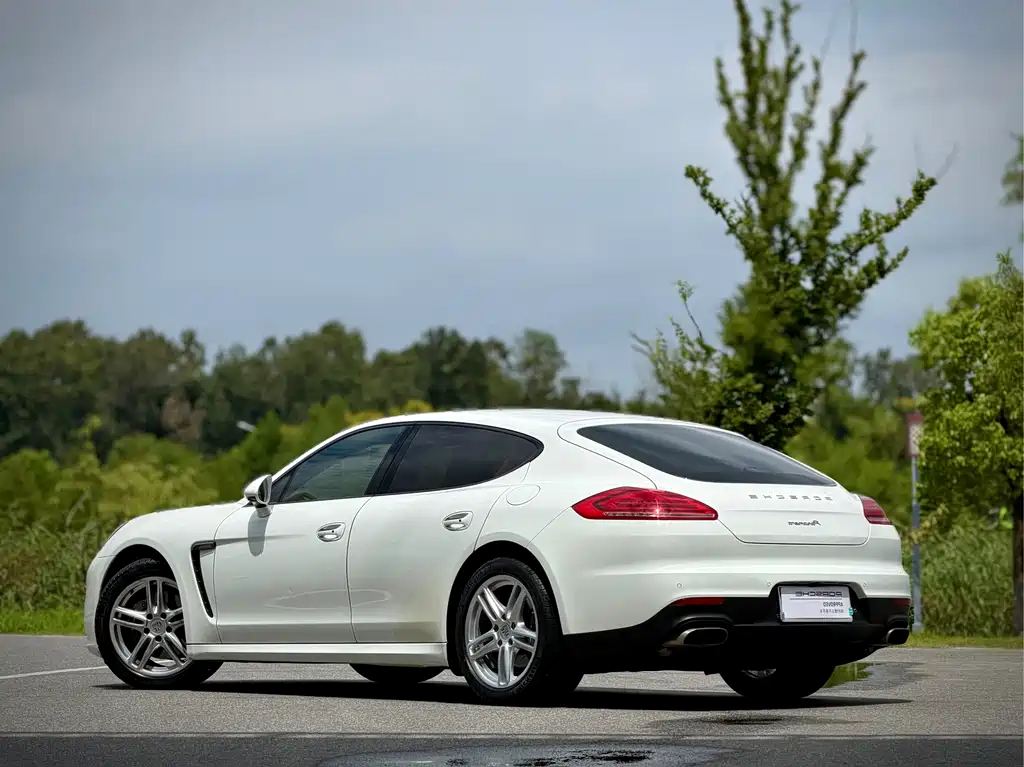 Porsche Panamera — миниатюра 7