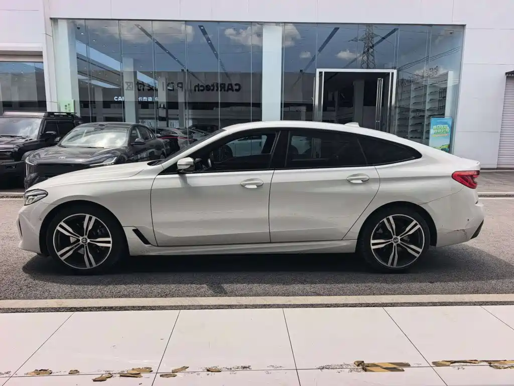 BMW 6 Series GT — миниатюра 4