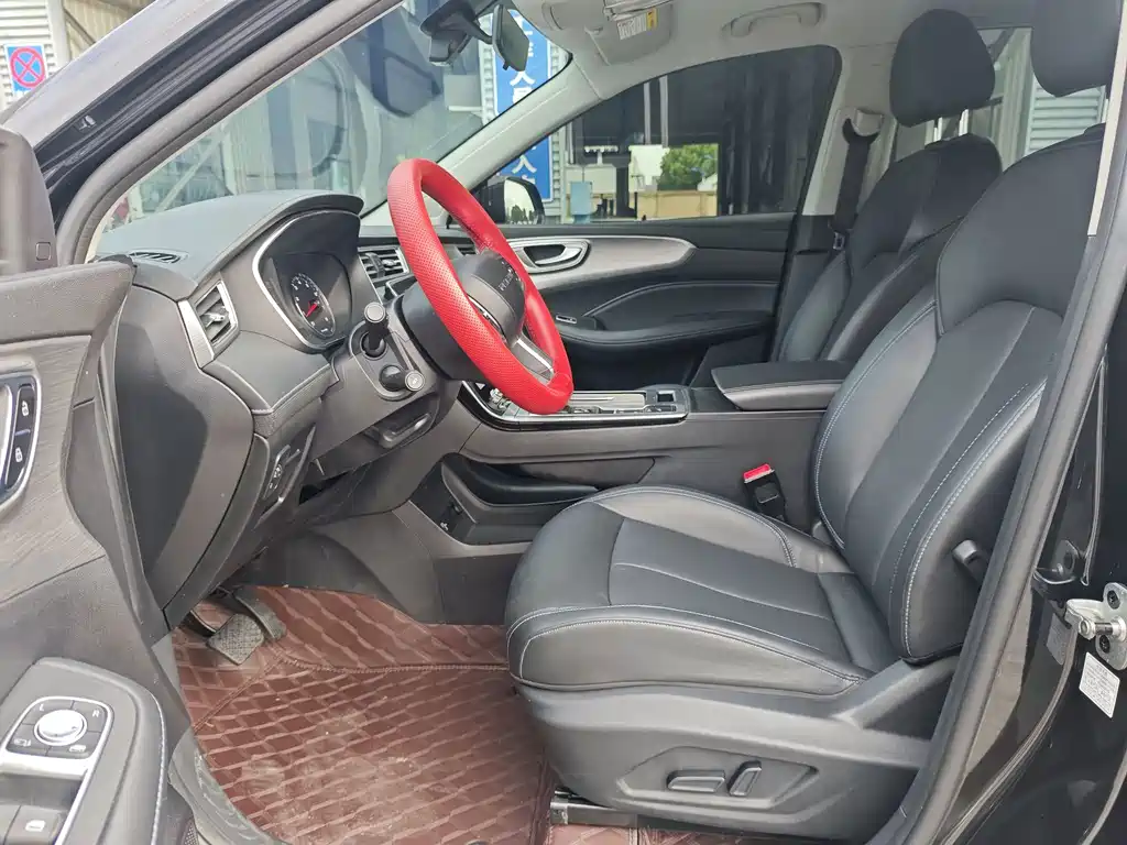 Roewe RX5 — миниатюра 3