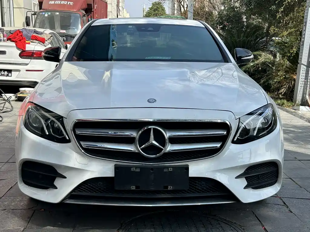 Mercedes-Benz E-Class 2018