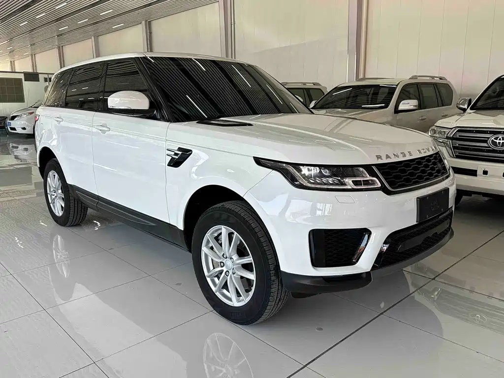 Land Rover Range Rover Sport 2020 3.0 L6 SE
