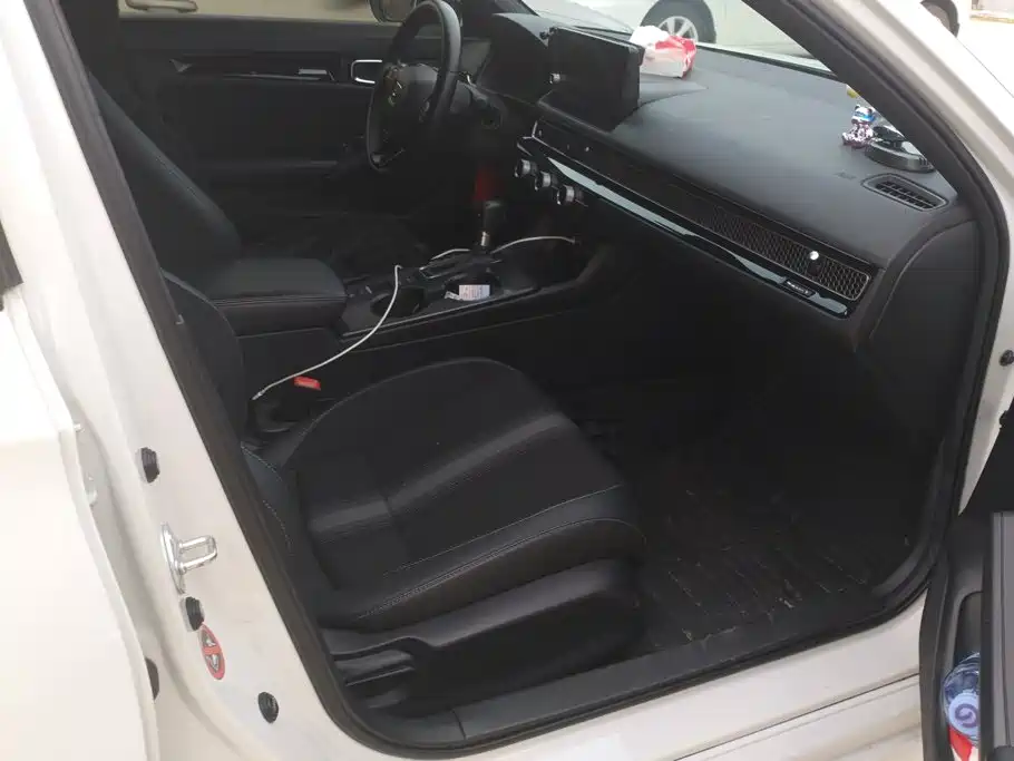 Honda Civic — миниатюра 8