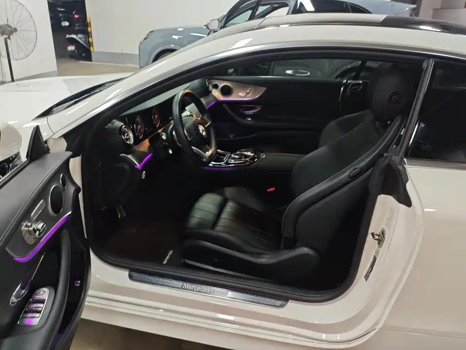 Mercedes-Benz E-Class (Import) — миниатюра 2