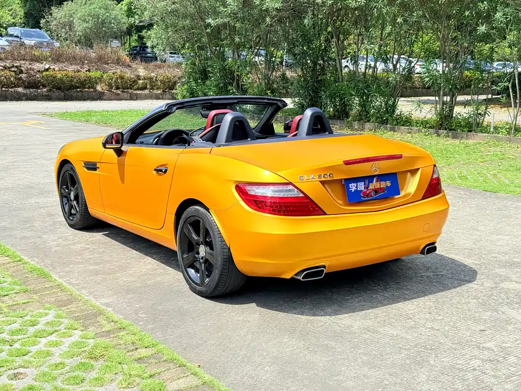 Mercedes-Benz SLK 2011 SLK 200 Fashion