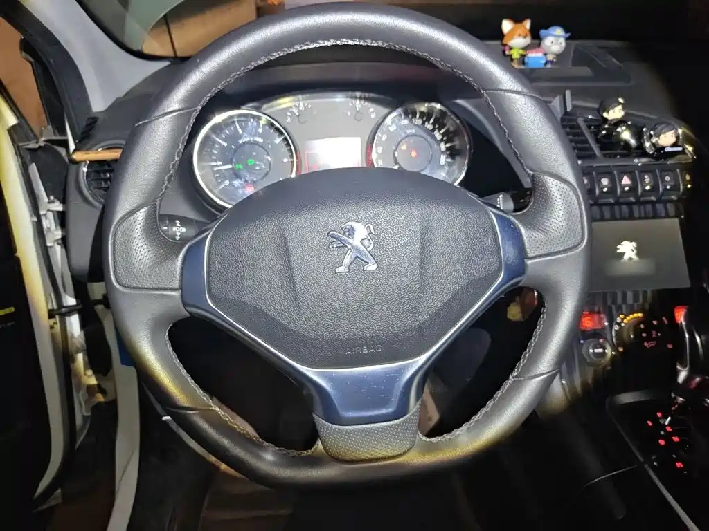 Peugeot 3008 — миниатюра 11