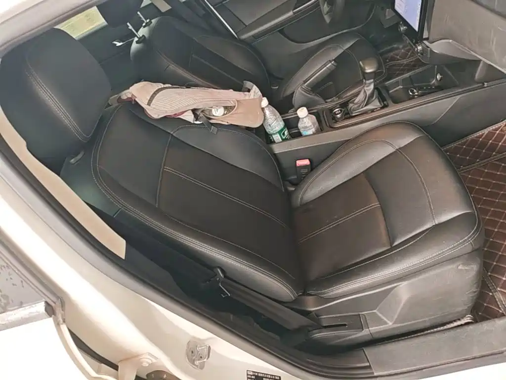 Qoros Qoros 3 — миниатюра 25