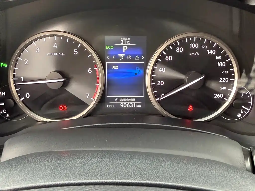 Lexus NX — миниатюра 13