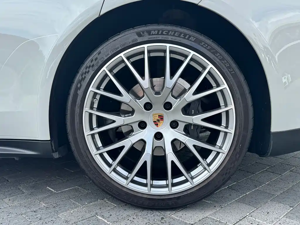 Porsche Panamera — миниатюра 17