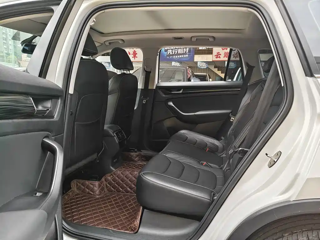 Skoda Kodiaq — миниатюра 7
