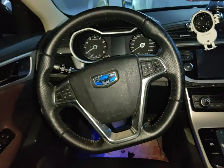 Geely Emgrand GL — миниатюра 15