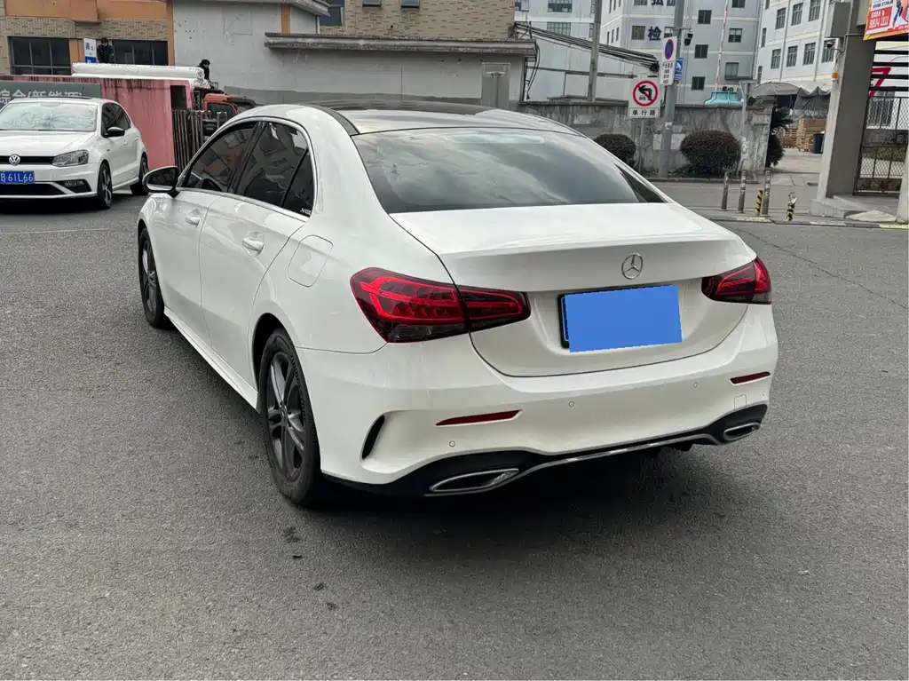 MERCEDES-BENZ A CLASS