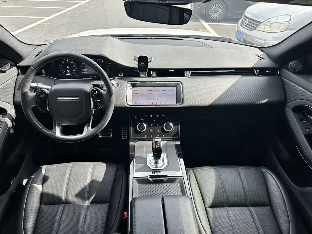 Land Rover Evoque — миниатюра 10