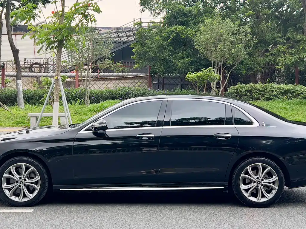 Mercedes-Benz E-Class E 2022 E 300 L Sport Luxury