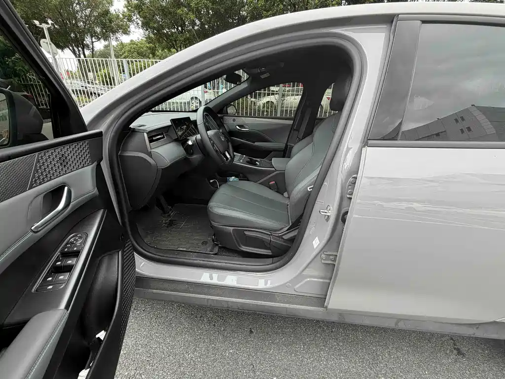 BYD Qin PLUS — миниатюра 7
