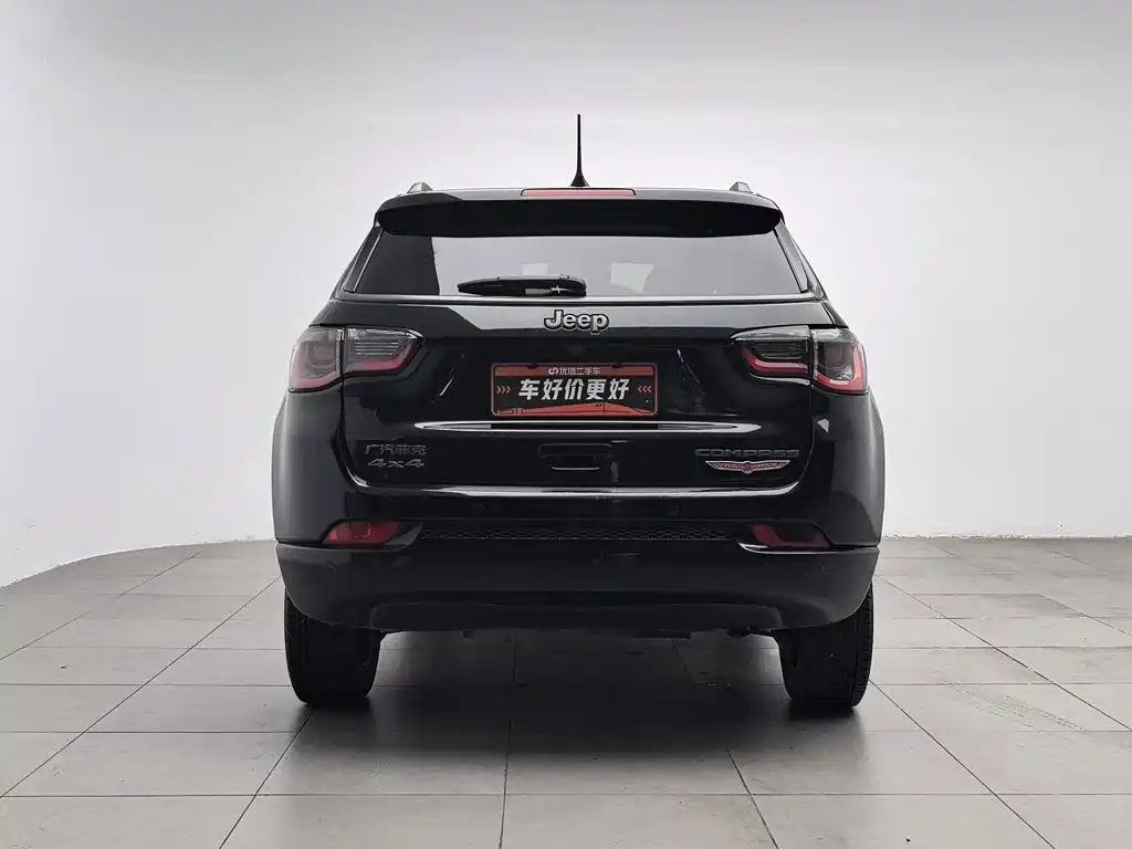 Jeep Compass — миниатюра 4