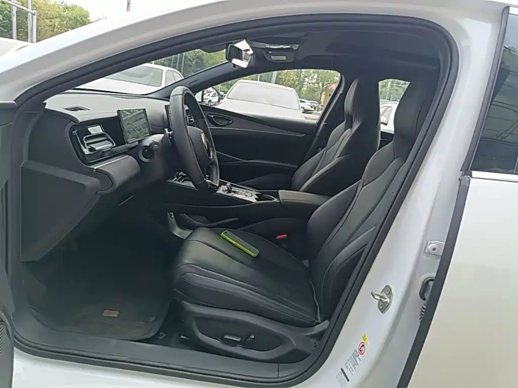 BYD Seal 06 — миниатюра 15