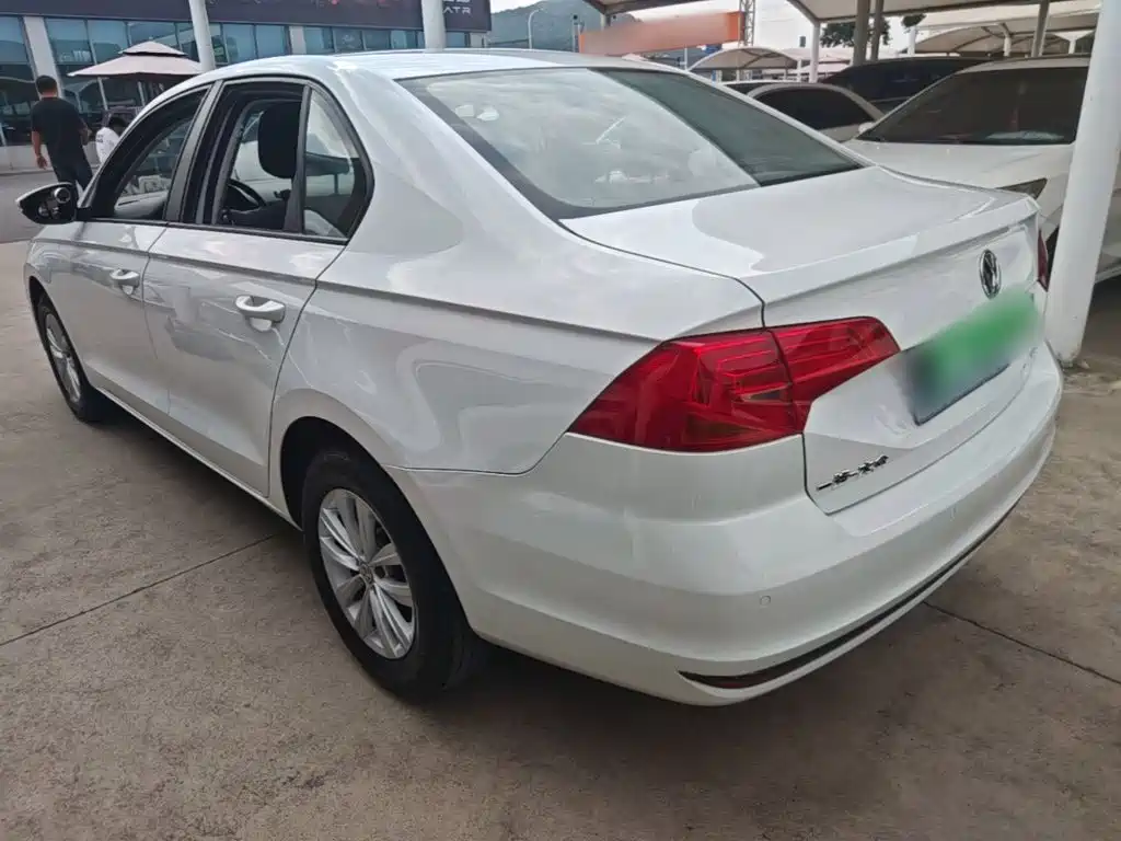 Volkswagen Bora — миниатюра 5