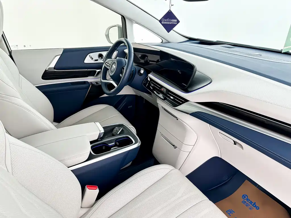 Buick Century 2023 2.0T мест