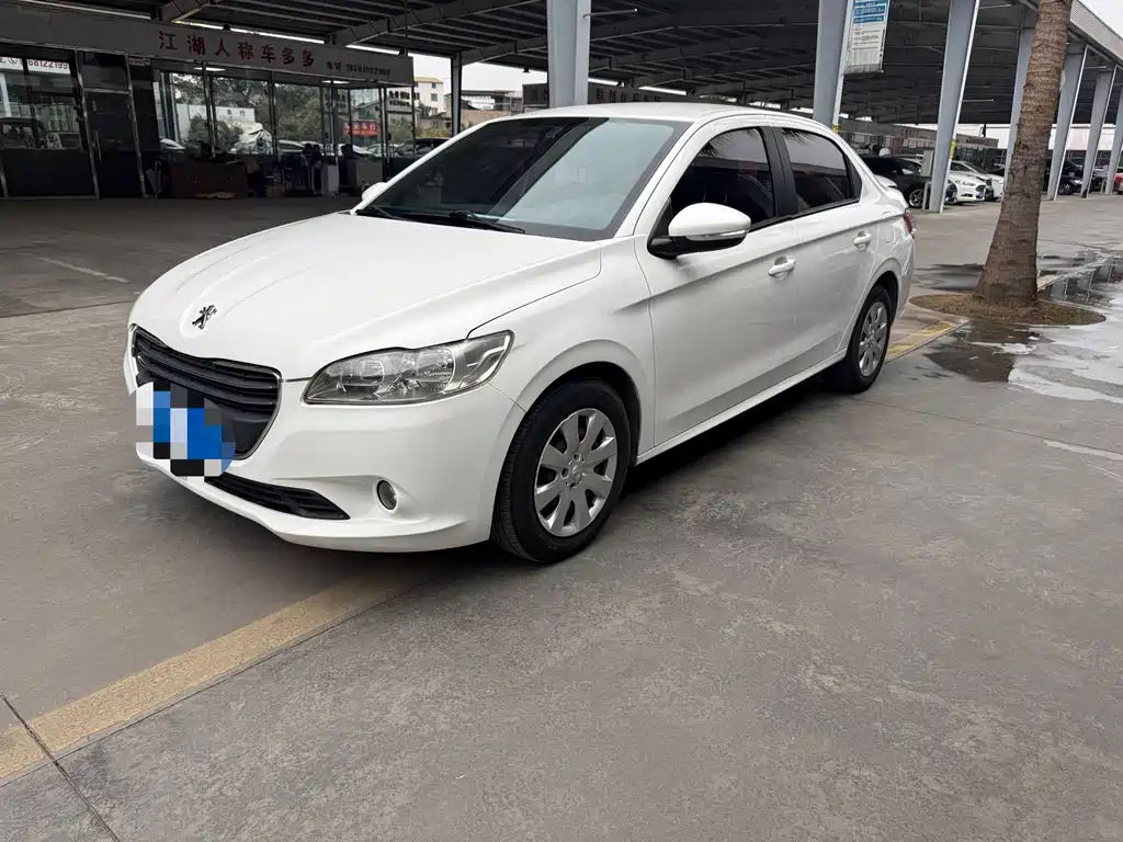 Peugeot 301 2015