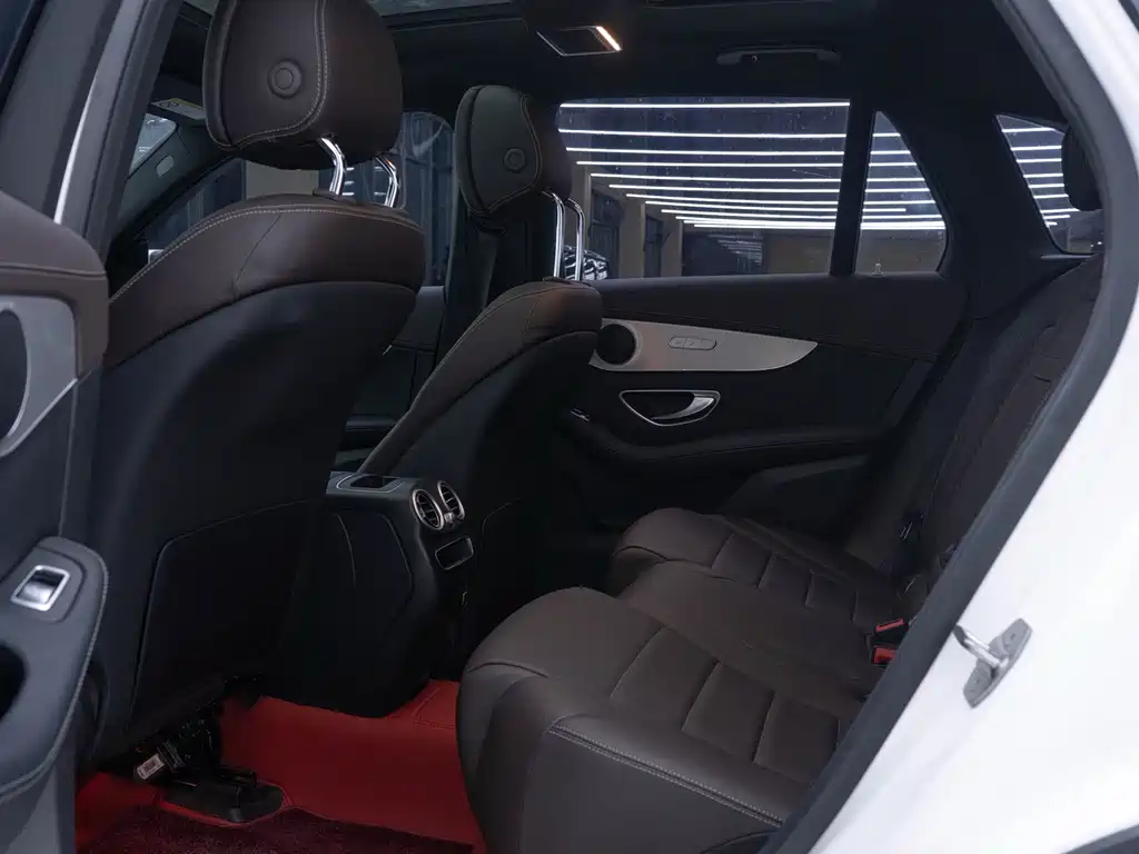 Mercedes-Benz GLC 2022 GLC 260 L 4MATIC Luxury