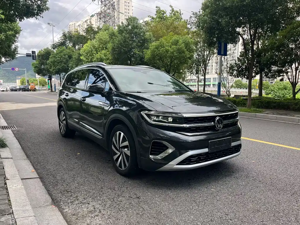 Volkswagen Talagon — миниатюра 3