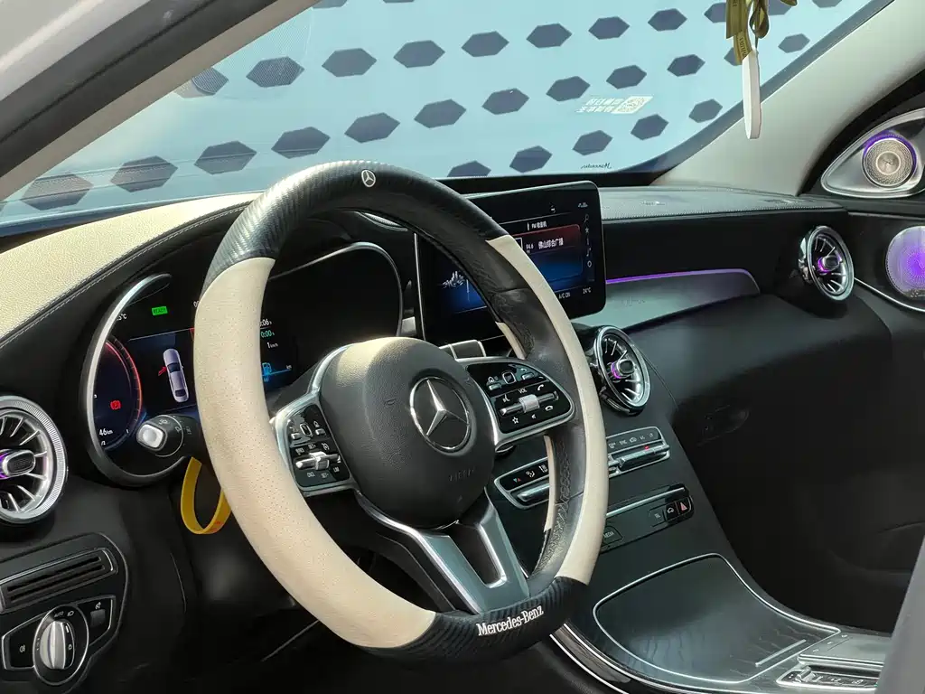 Mercedes-Benz C-Class — миниатюра 5