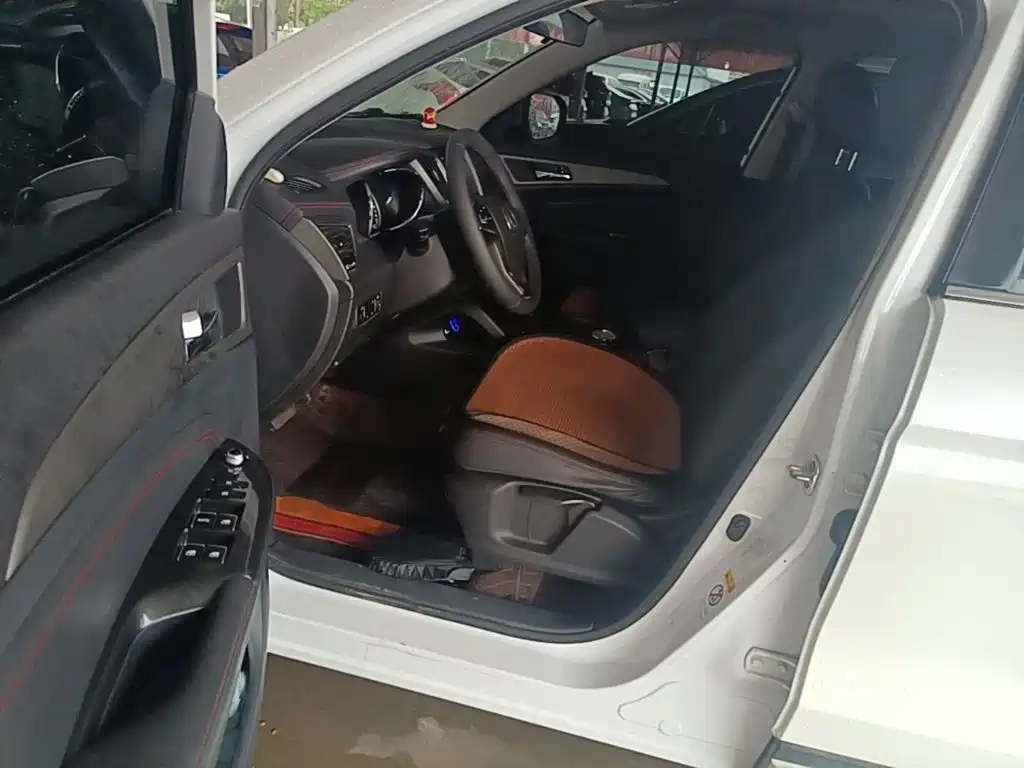 Changan CS75 — миниатюра 15