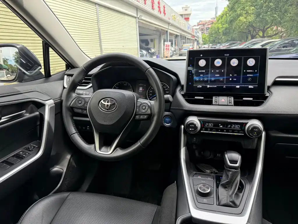 Toyota Wildlander — миниатюра 13