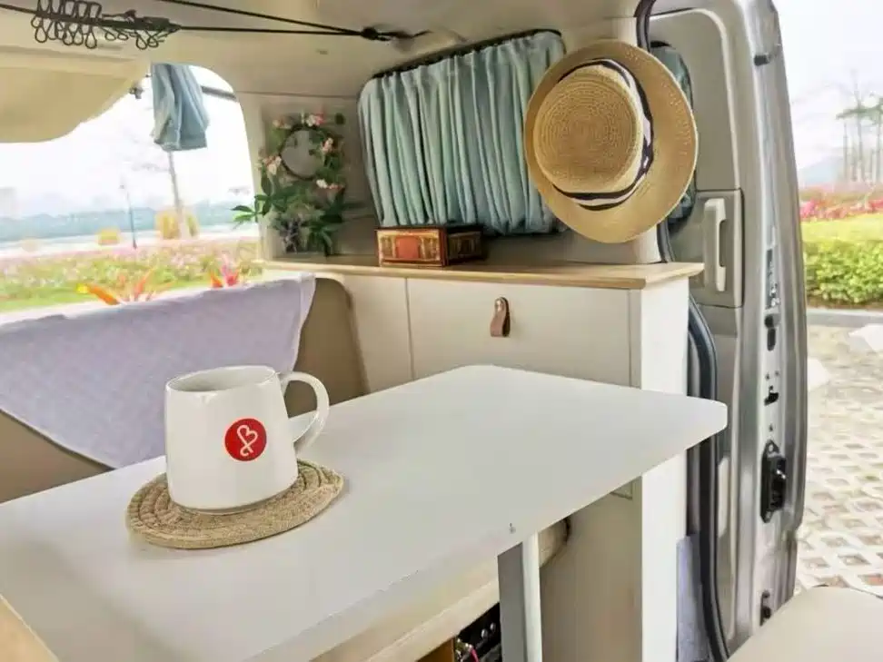 Nissan NV200 — миниатюра 5