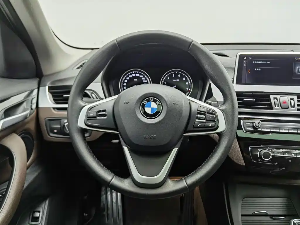 BMW X1 — миниатюра 11