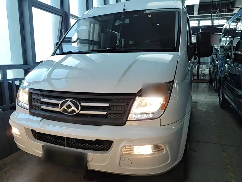 MAXUS V80 — миниатюра 3