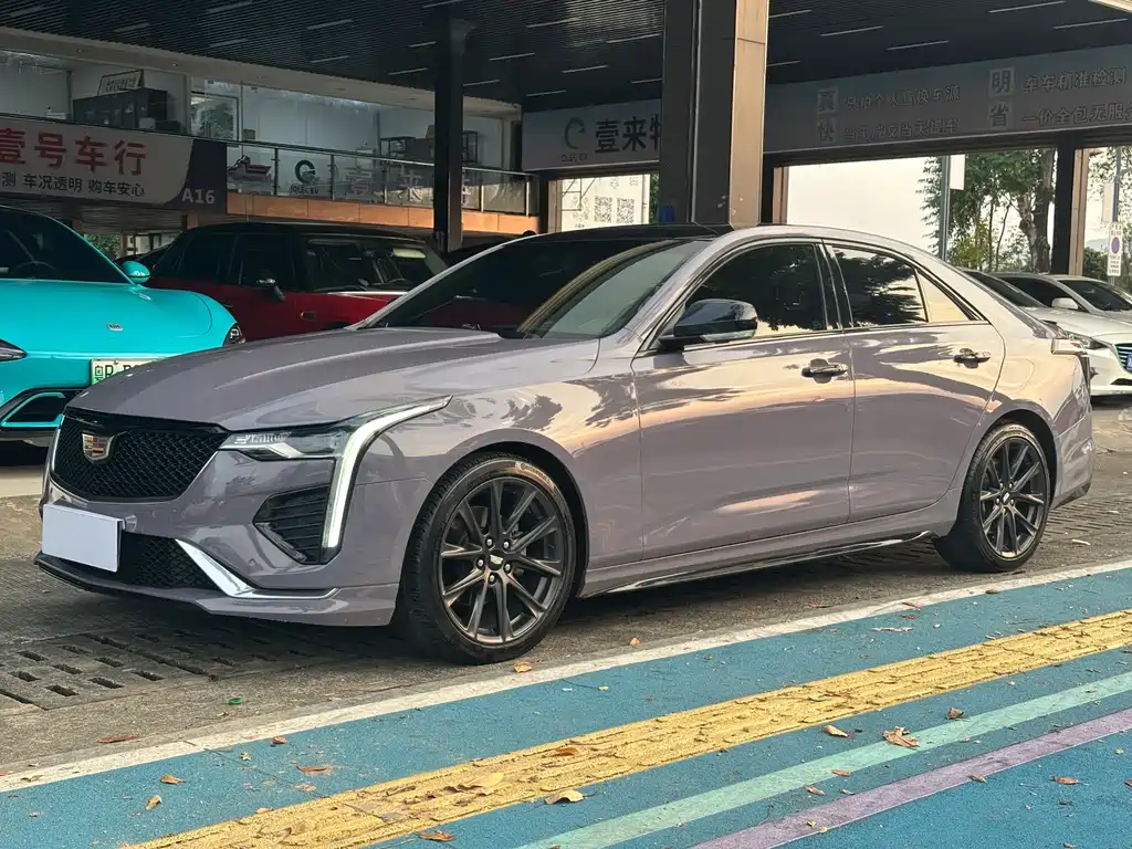 Cadillac CT4