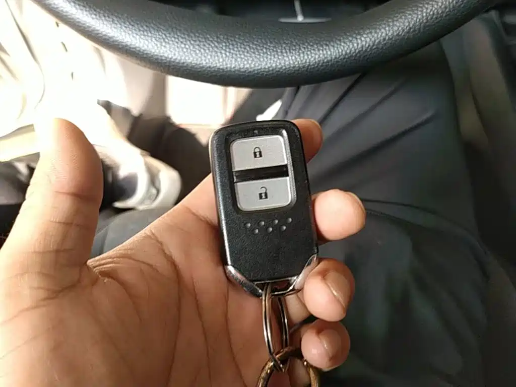 Honda Fit — миниатюра 9