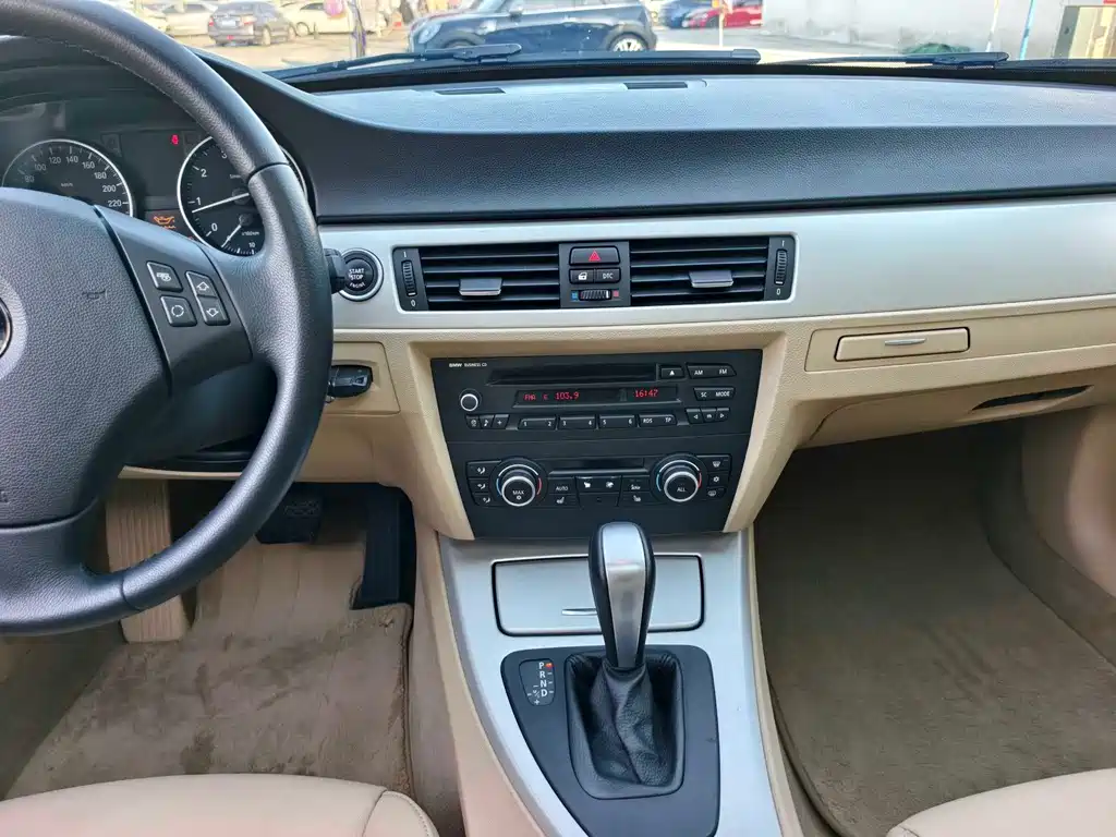 BMW 3 Series — миниатюра 15