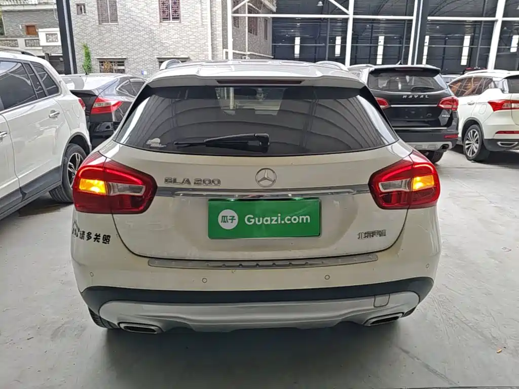 Mercedes-Benz GLA — миниатюра 6