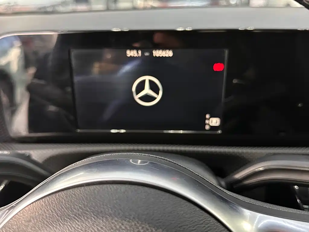 Mercedes-Benz A-Class - фото 6