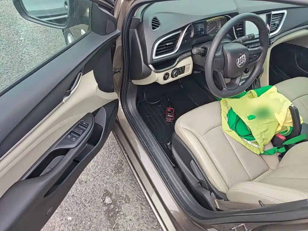 Buick Excelle — миниатюра 16