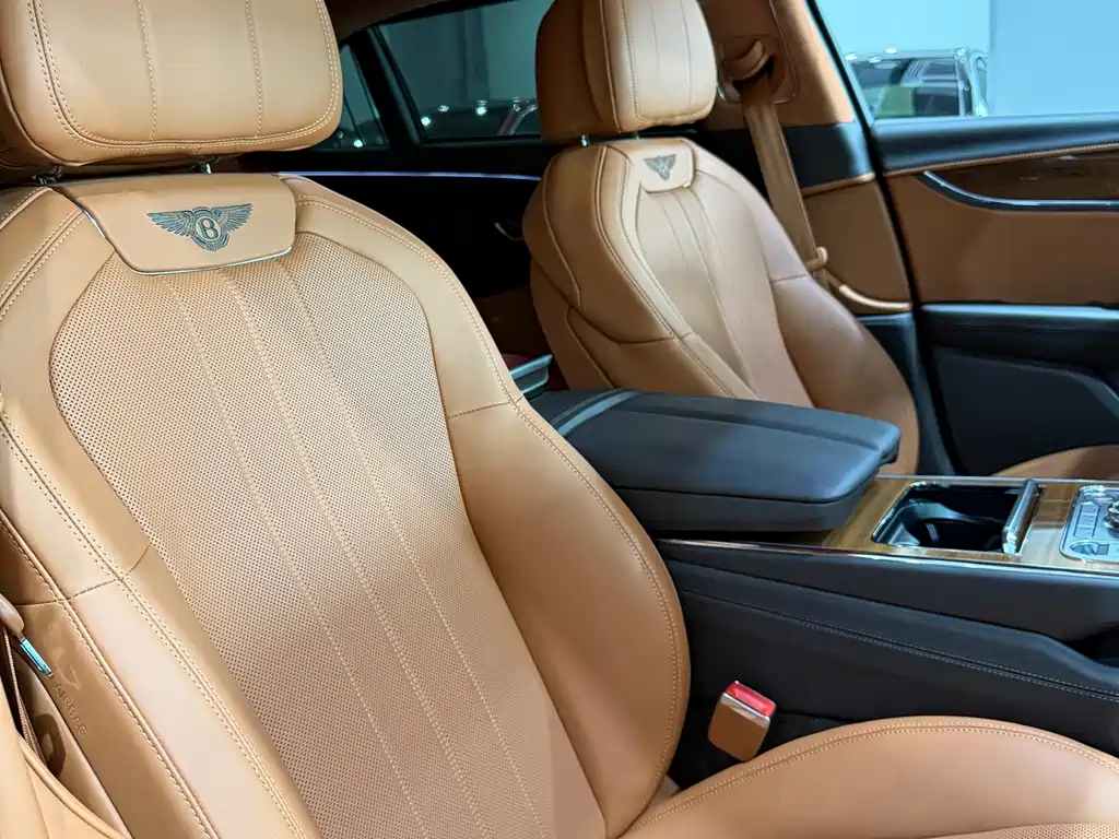 Bentley Flying Spur — миниатюра 14