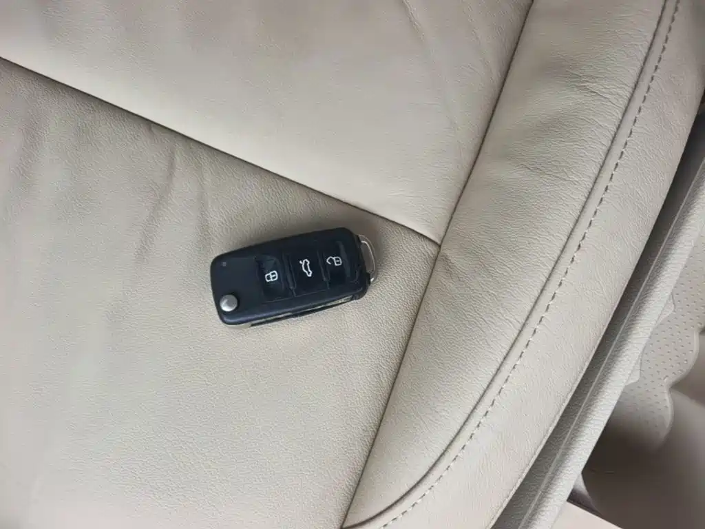 Skoda Superb — миниатюра 9
