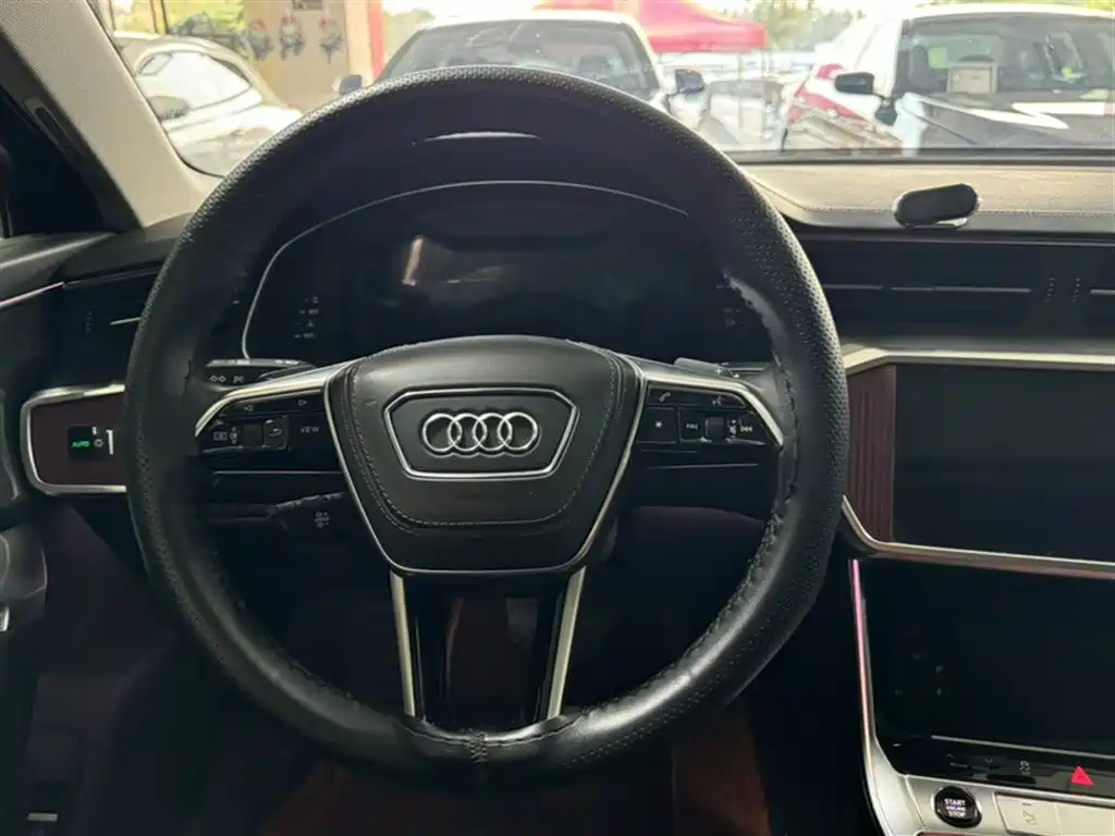 AUDI  A6L